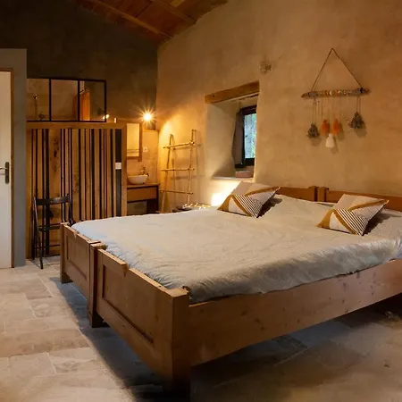 Mas Le Cambon Mialet (Gard)